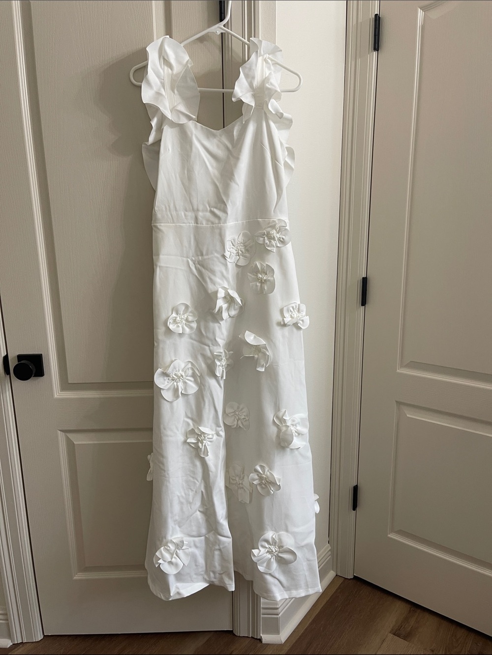 White Floral Appliqué Dress